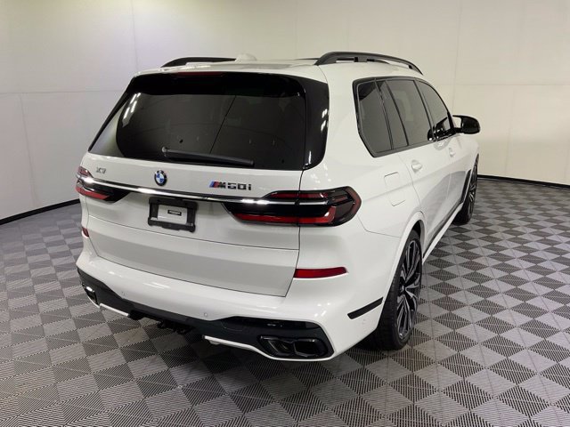 Used 2023 BMW X7 M60i w/ Executive Package AWD/4WD image 6