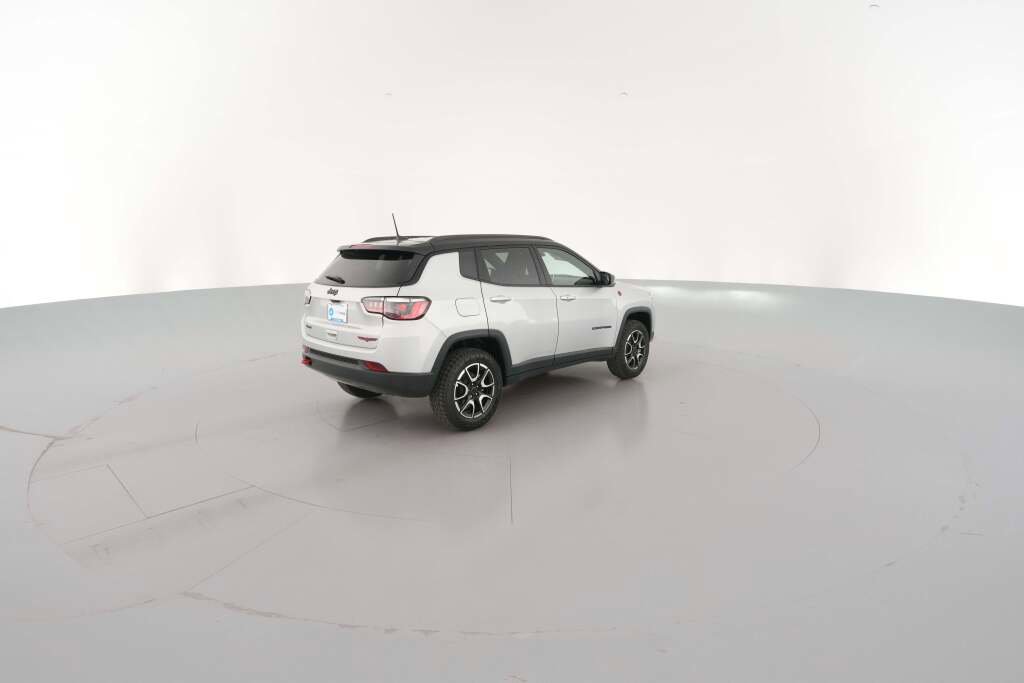 New 2026 Jeep Compass Trailhawk image 12