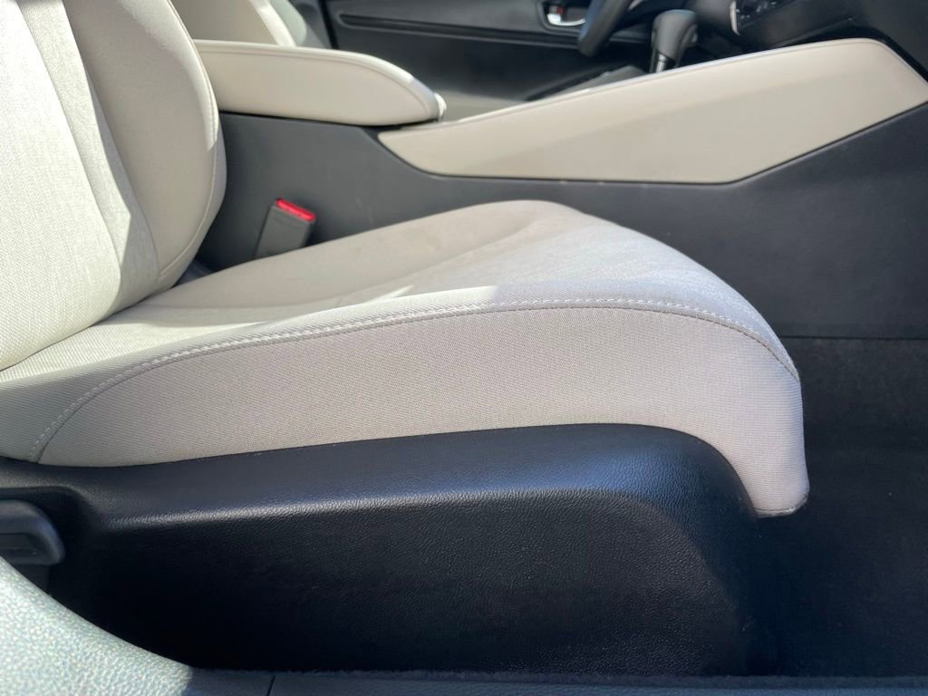 Certified 2025 Honda Accord SE image 30