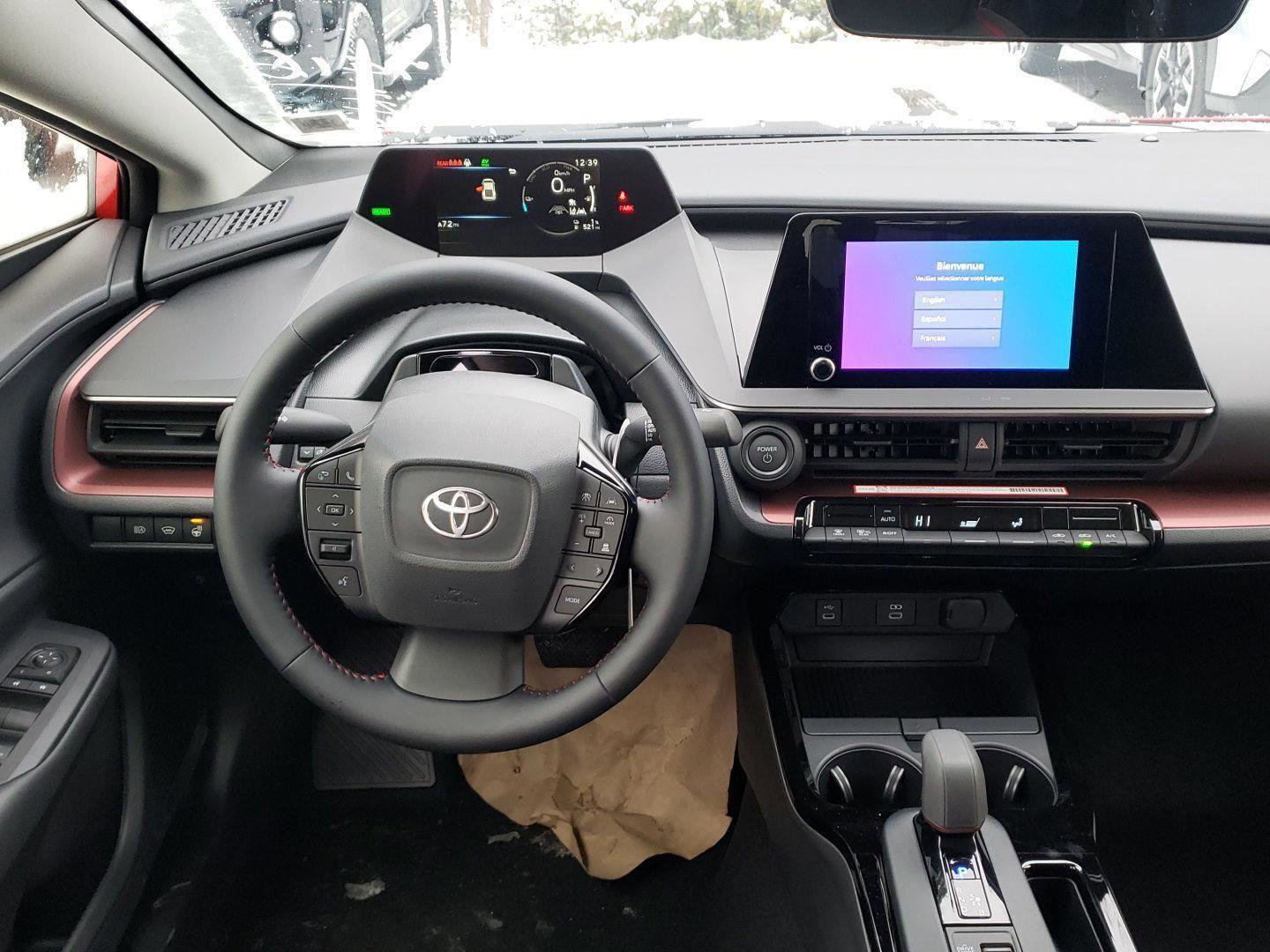 New 2026 Toyota Prius Plug-In Hybrid FWD image 11