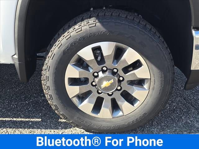 New 2026 Chevrolet Silverado 2500 LT image 15
