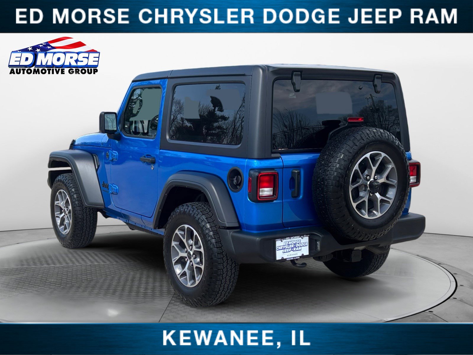 Used 2024 Jeep Wrangler Sport S image 3