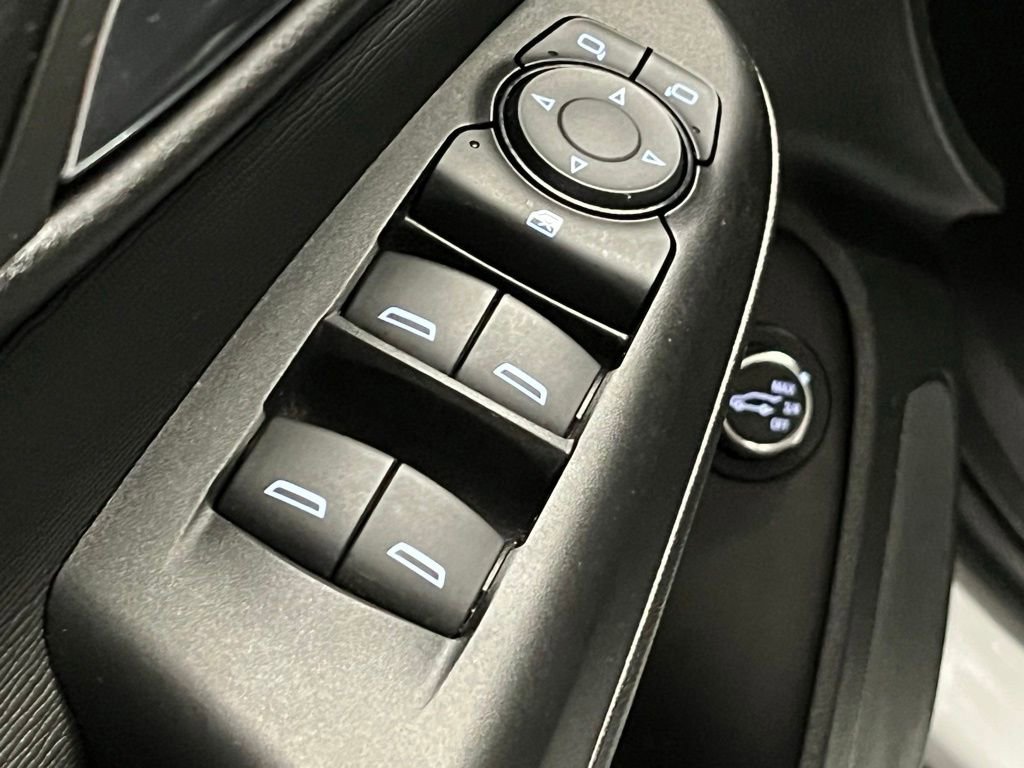 Used 2024 Buick Envista Preferred w/ Convenience I Package FWD image 14