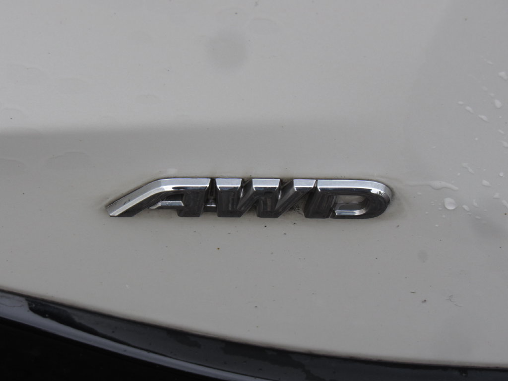 Used 2021 Toyota RAV4 XSE w/ Premium Package AWD/4WD image 10