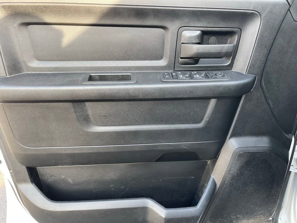 Used 2022 RAM 2500 Tradesman w/ Chrome Appearance Group AWD/4WD image 35