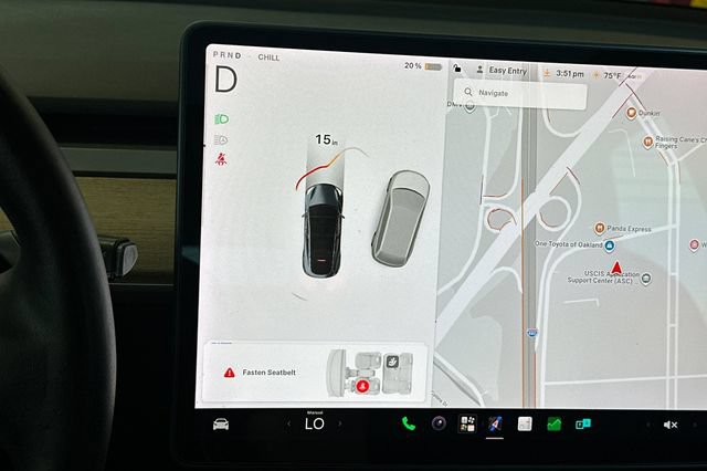 Used 2021 Tesla Model Y Long Range AWD/4WD image 27
