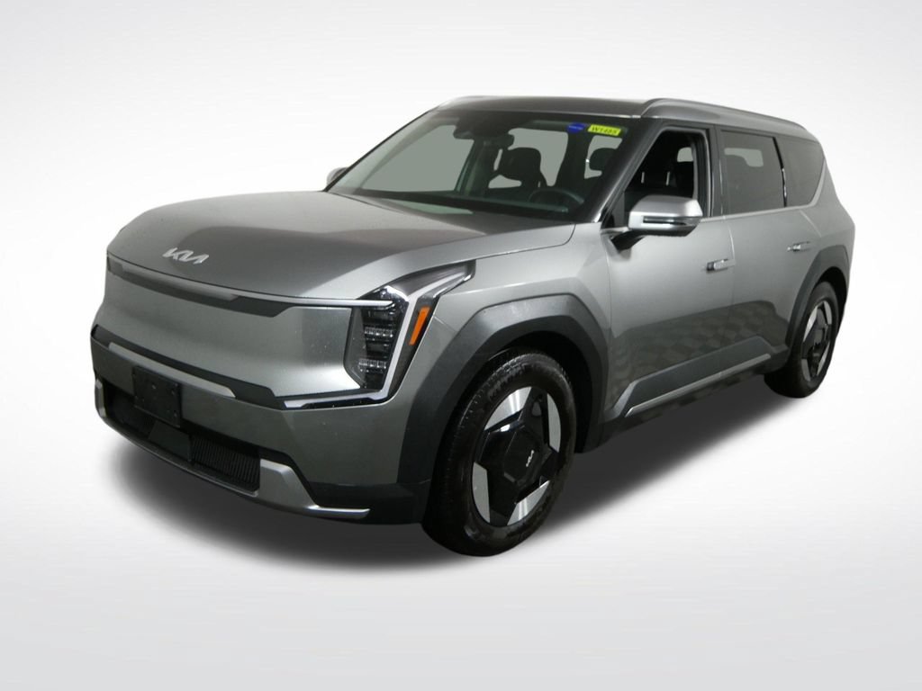 Used 2024 Kia EV9 Wind AWD/4WD image 7