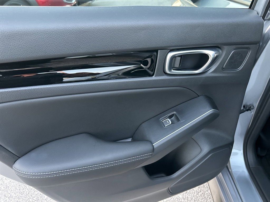 Used 2023 Honda Civic Sport Touring image 13