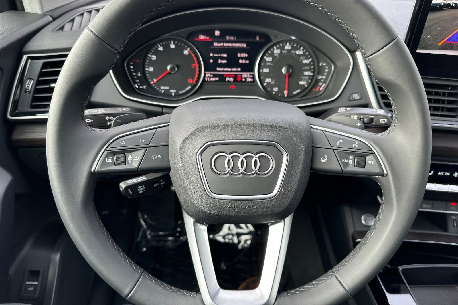 Used 2025 Audi Q5 2.0T Premium image 22