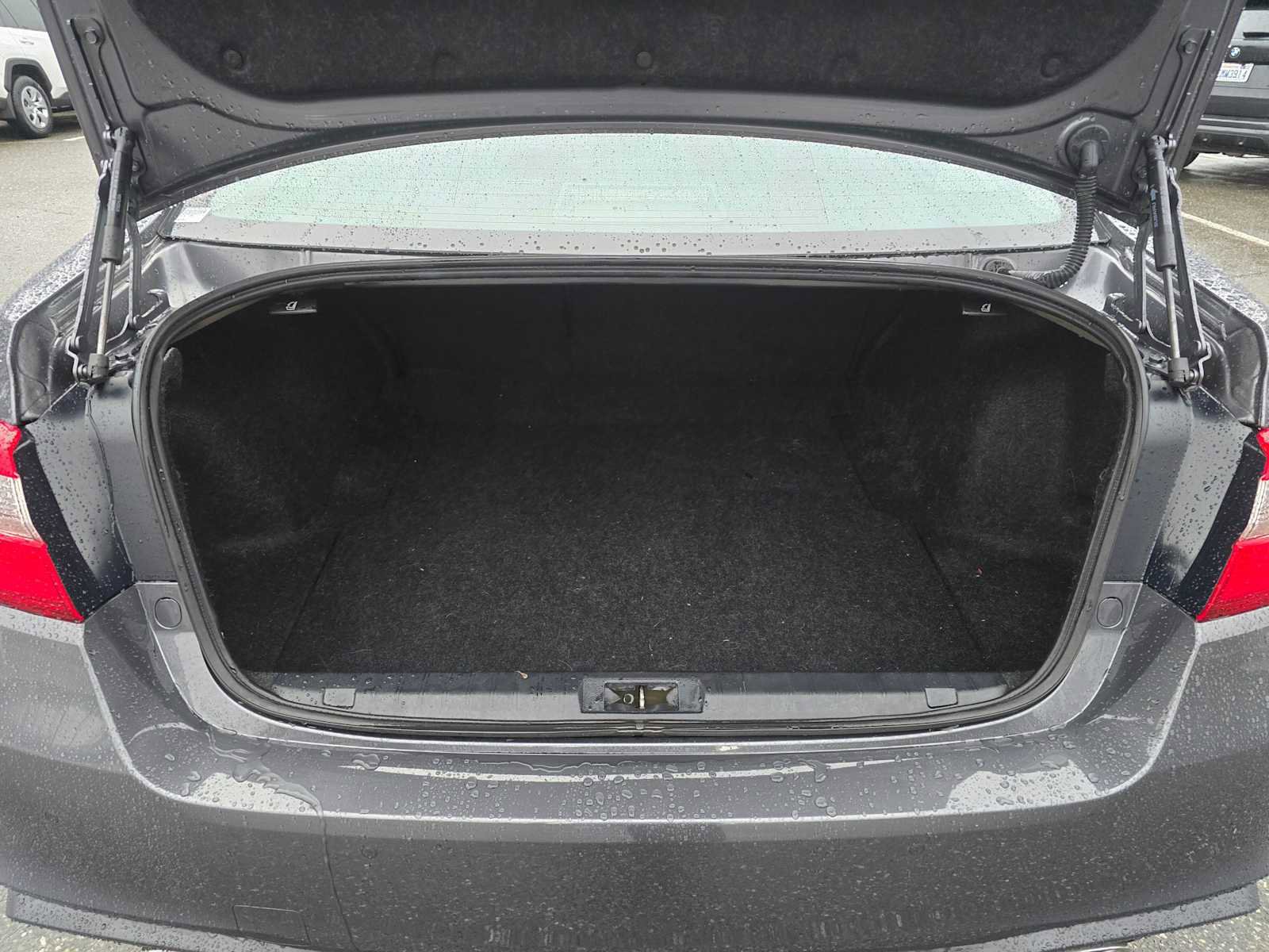 Used 2019 Subaru Legacy 3.6R Limited image 16