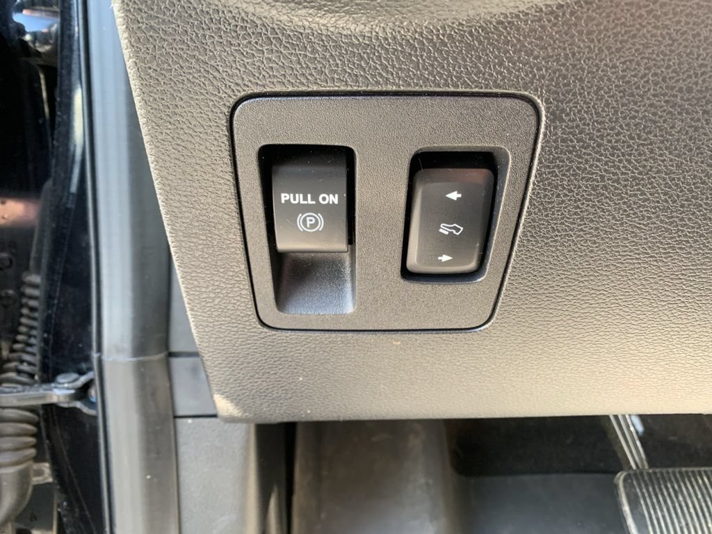 Used 2021 Ford Expedition Max Platinum AWD/4WD image 40