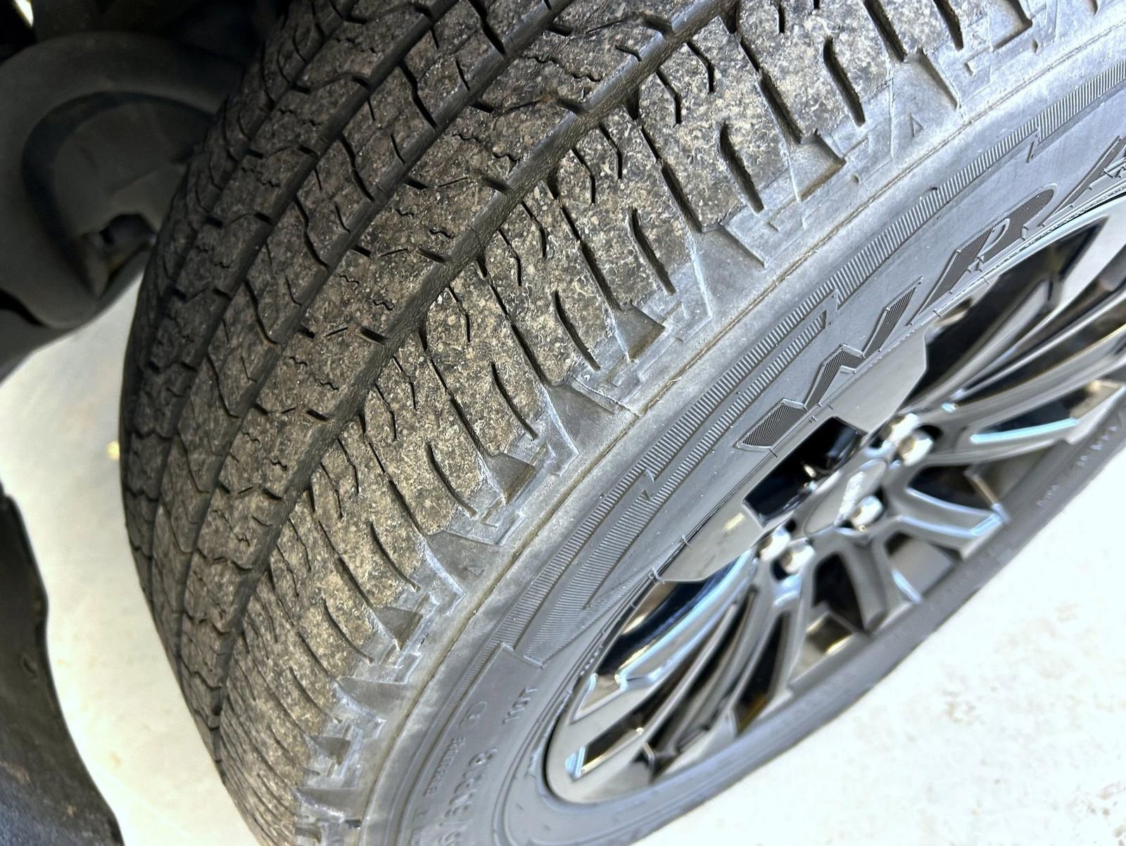 Used 2022 GMC Canyon Elevation image 23