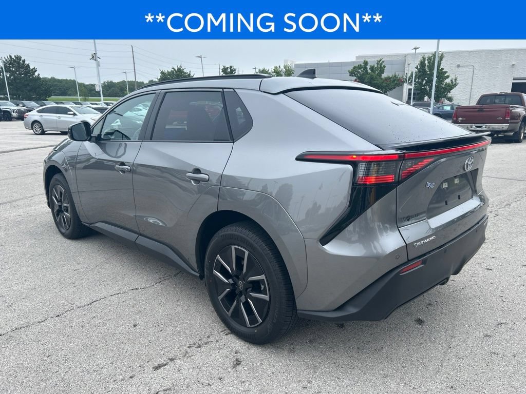 Used 2026 Toyota bZ AWD/4WD image 7