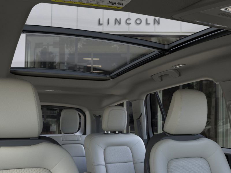 New 2026 Lincoln Aviator AWD image 22