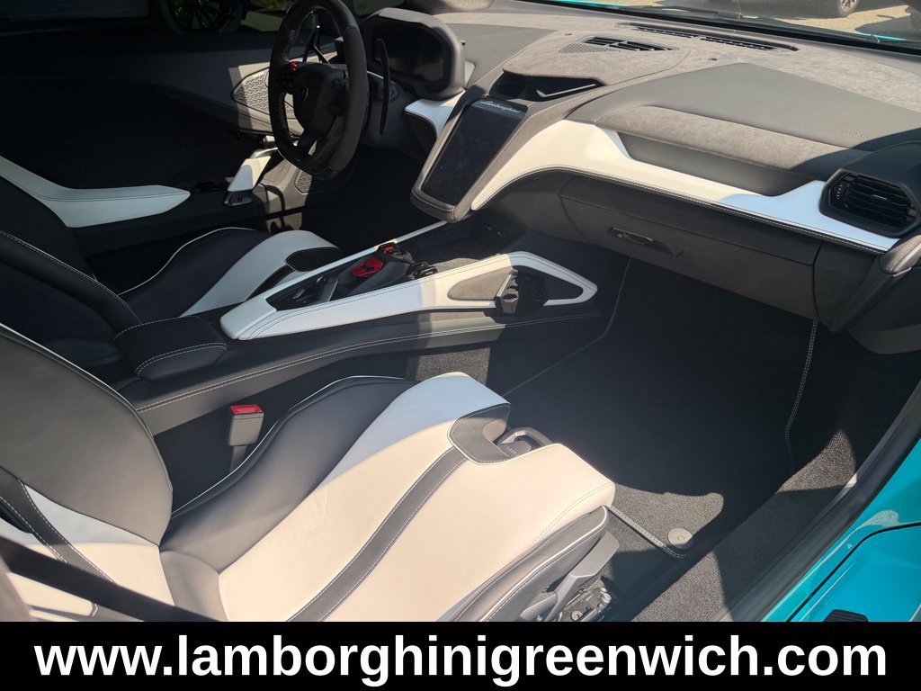 Used 2026 Lamborghini Temerario AWD/4WD image 26