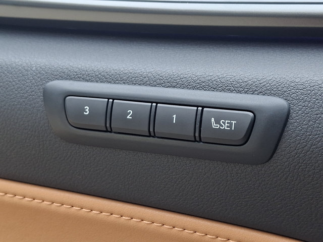 Certified 2025 Lexus NX 250 AWD w/ Accessory Package (2T) image 25