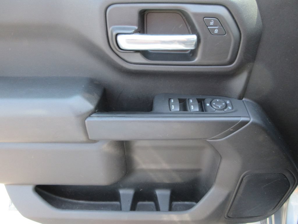 Certified 2026 Chevrolet Silverado 1500 Custom w/ Turbomax Blackout Package AWD/4WD image 24