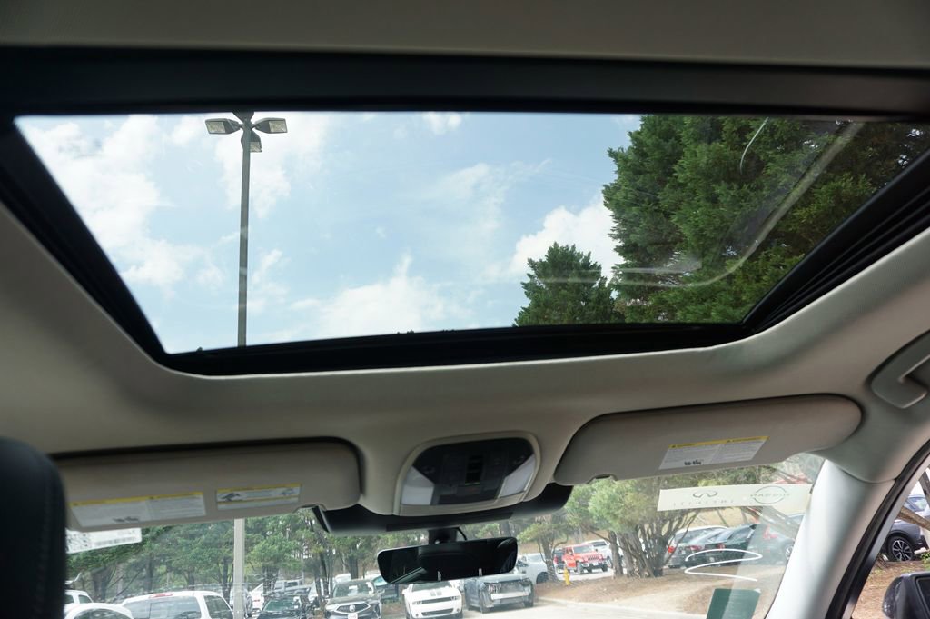 Used 2023 INFINITI QX60 Luxe w/ Cargo Package image 14