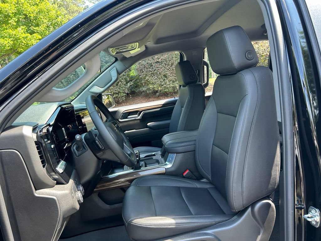 Used 2025 Chevrolet Silverado 1500 RST w/ All Star Edition Plus RWD image 41