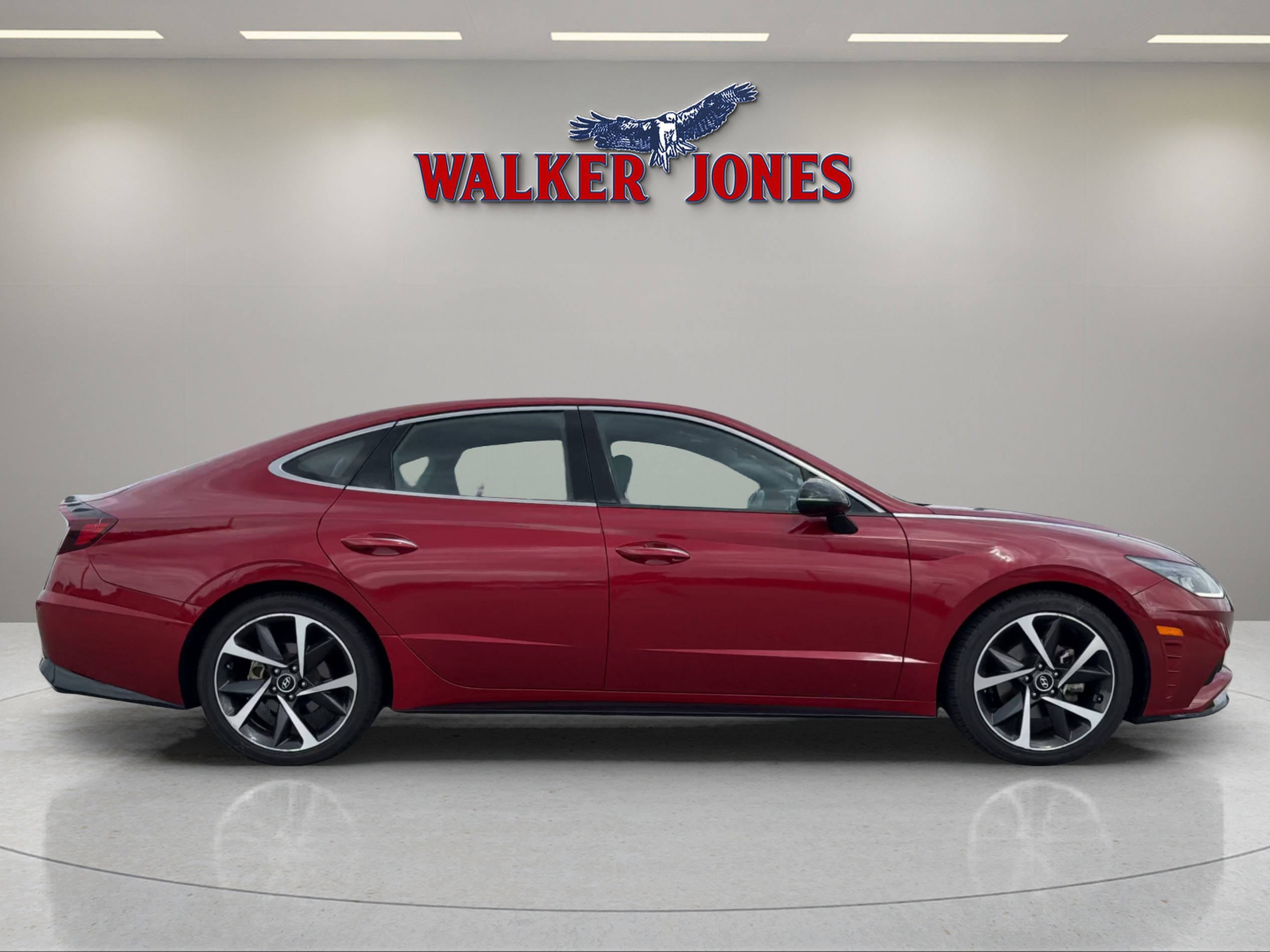 Used 2023 Hyundai Sonata SEL Plus image 2