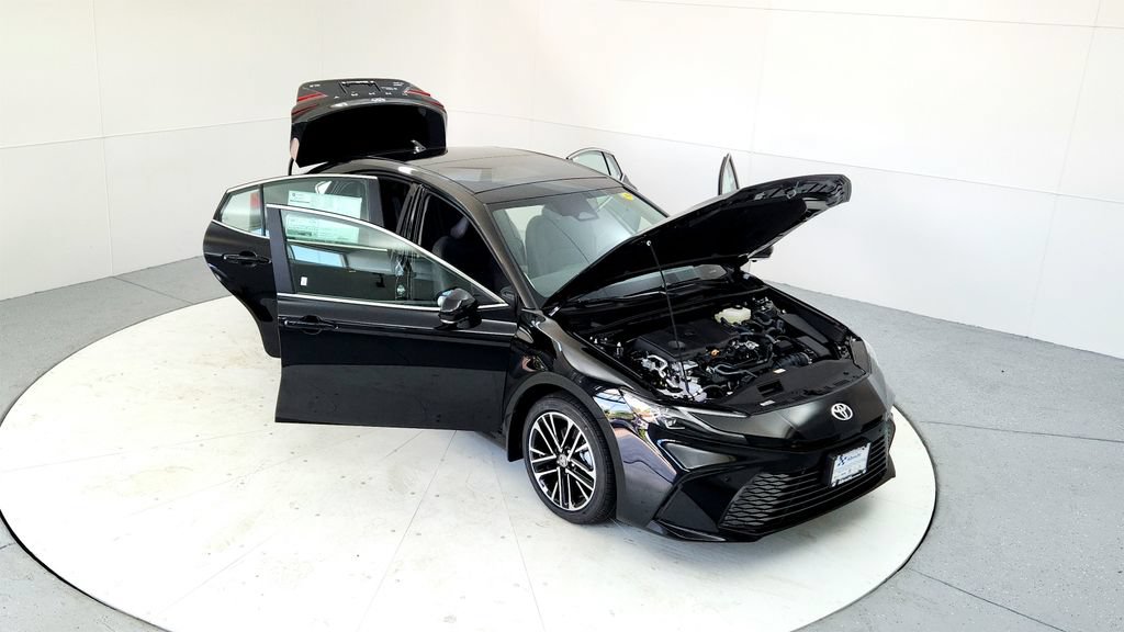 Certified 2025 Toyota Camry XLE w/ Premium Plus Package AWD/4WD image 20