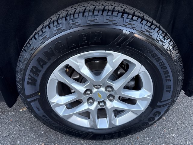 Certified 2022 Chevrolet Traverse LS FWD image 27