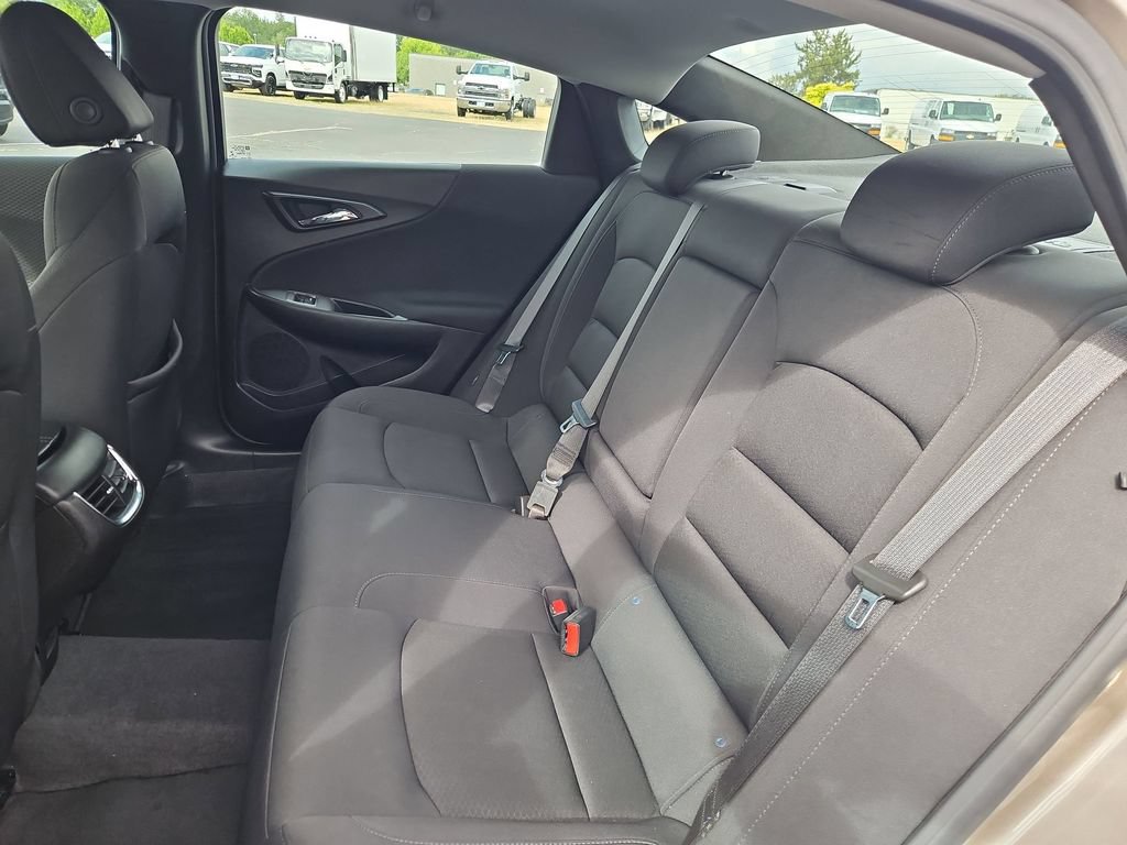 Used 2024 Chevrolet Malibu LT FWD image 23
