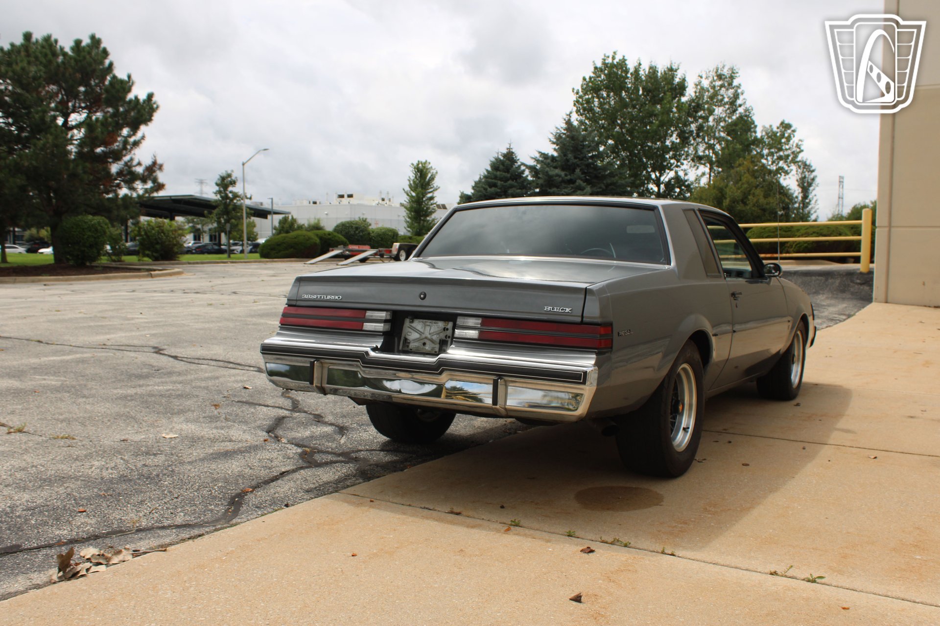 Used 1987 Buick Regal Coupe RWD image 6