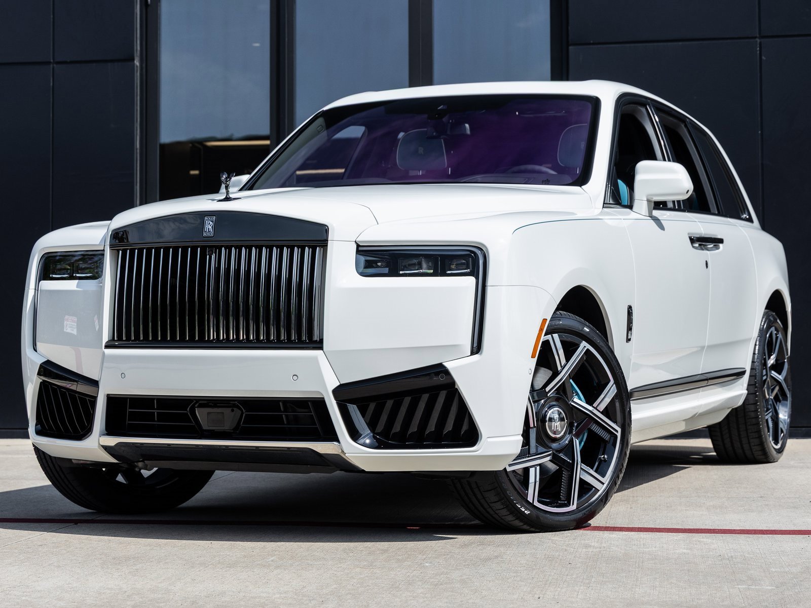 New 2026 Rolls-Royce Cullinan Black Badge image 1