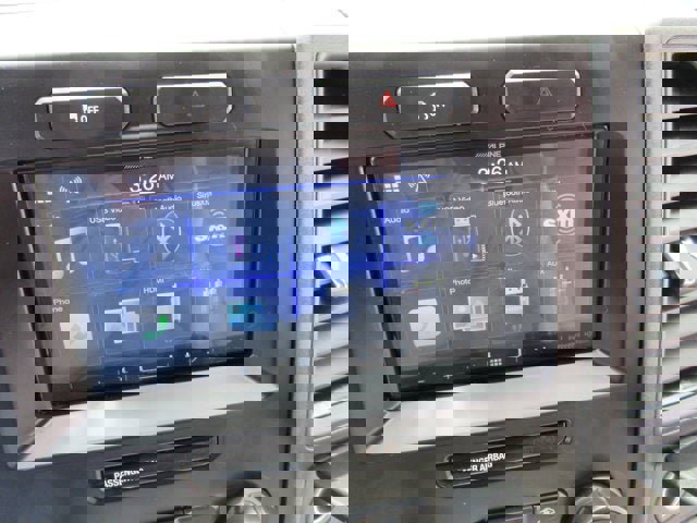 Used 2022 Ford F550 4x4 SuperCab Super Duty image 17