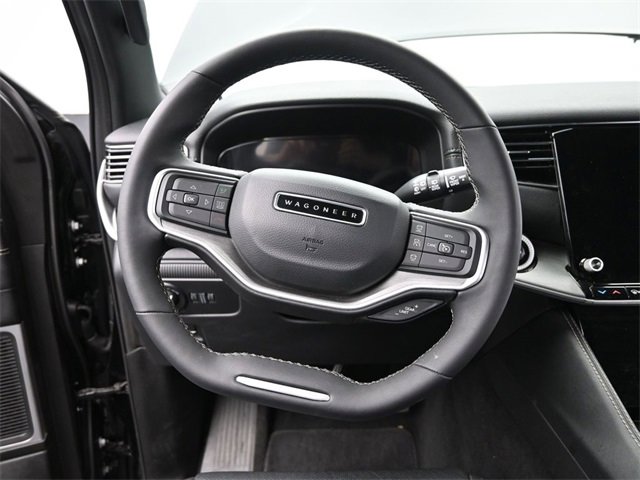Used 2025 Jeep Wagoneer Series II image 29