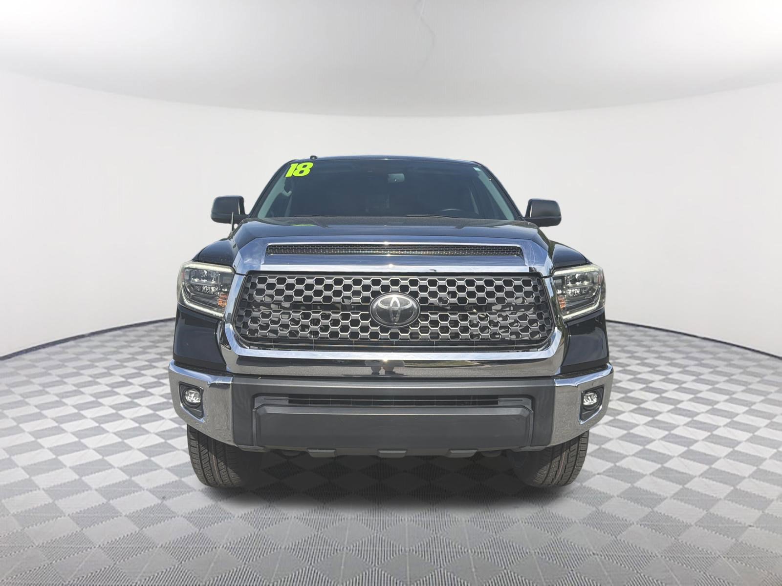 Used 2018 Toyota Tundra SR5 w/ TRD Off Road Package AWD/4WD image 2