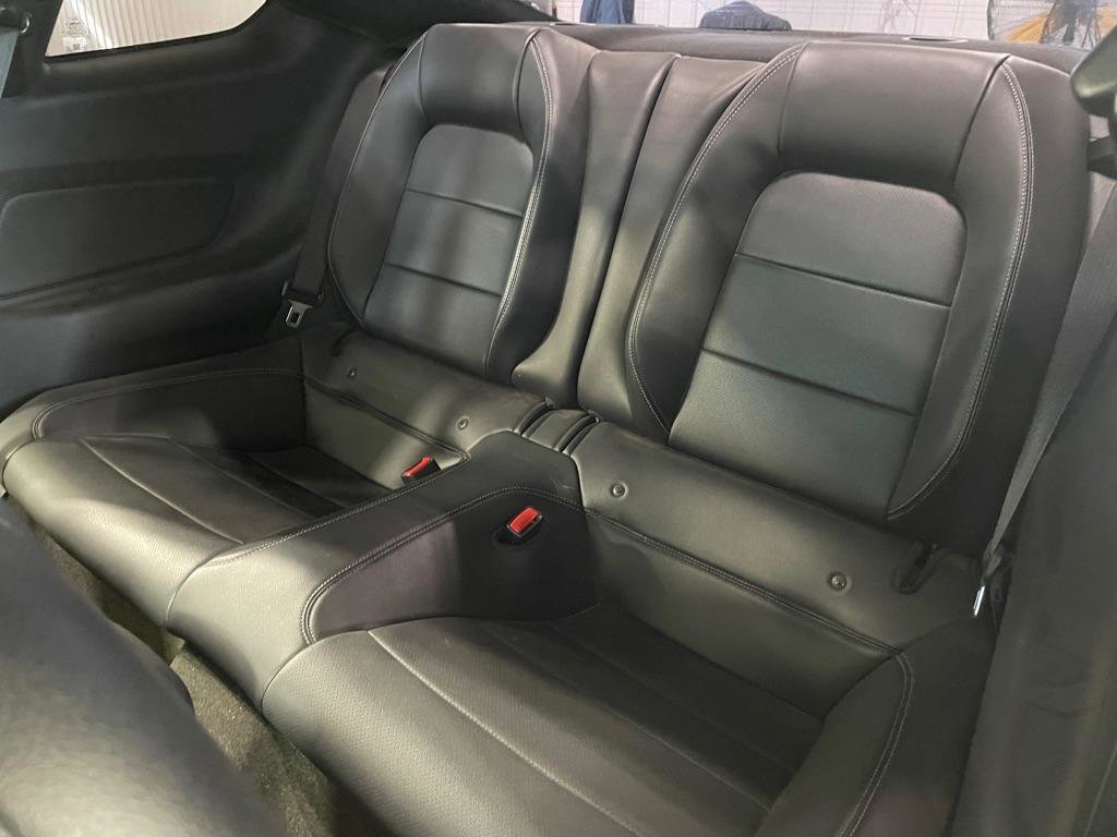 Used 2015 Ford Mustang GT Premium image 15