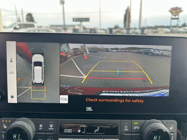 Used 2024 Toyota Grand Highlander AWD Hybrid image 17