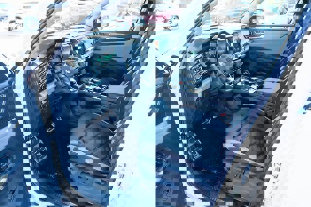 New 2026 Volkswagen Atlas Peak Edition image 16