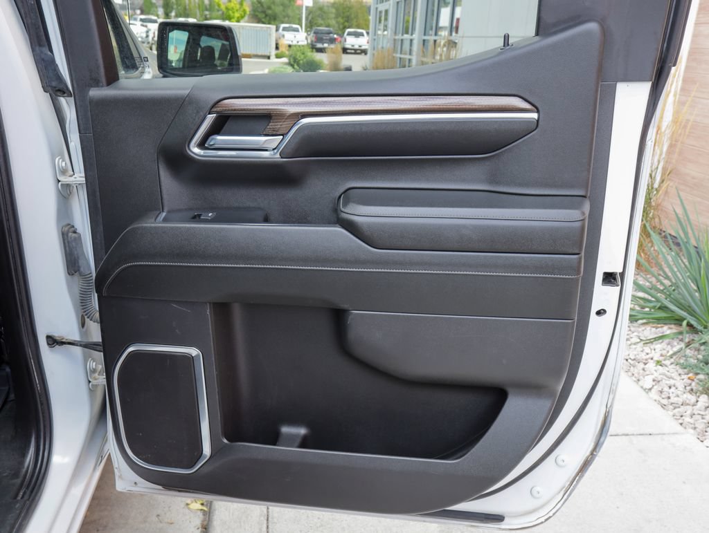Used 2024 Chevrolet Silverado 1500 LT w/ Protection Package AWD/4WD image 29