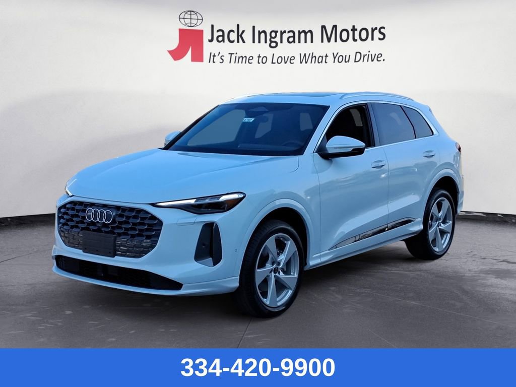 New 2025 Audi Q5 Premium Plus