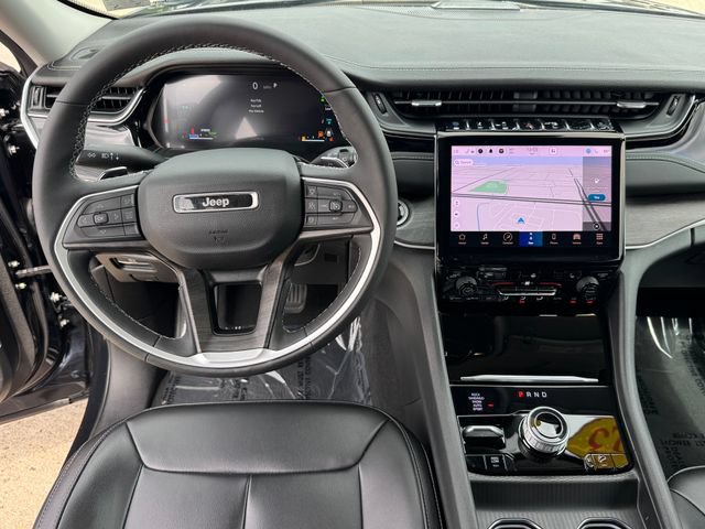 Used 2023 Jeep Grand Cherokee 4WD 4xe image 18