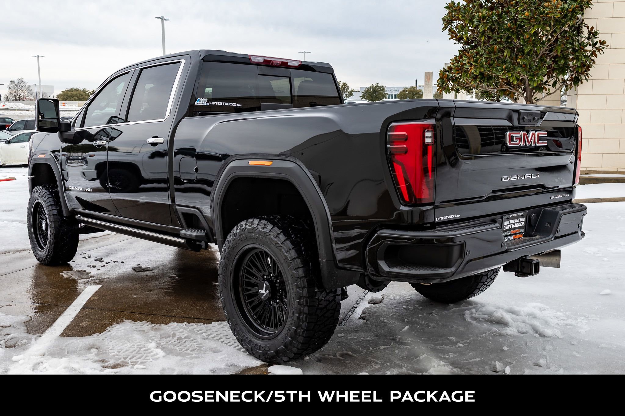 Used 2024 GMC Sierra 2500 Denali w/ Technology Package image 7