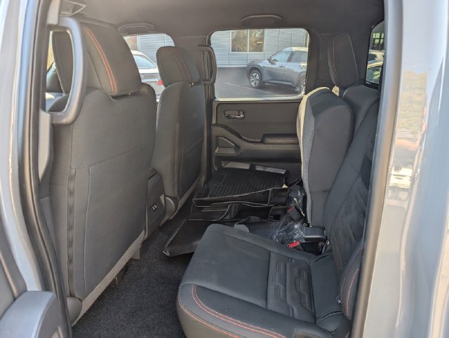 Certified 2024 Nissan Frontier PRO-4X w/ Technology Package AWD/4WD image 10