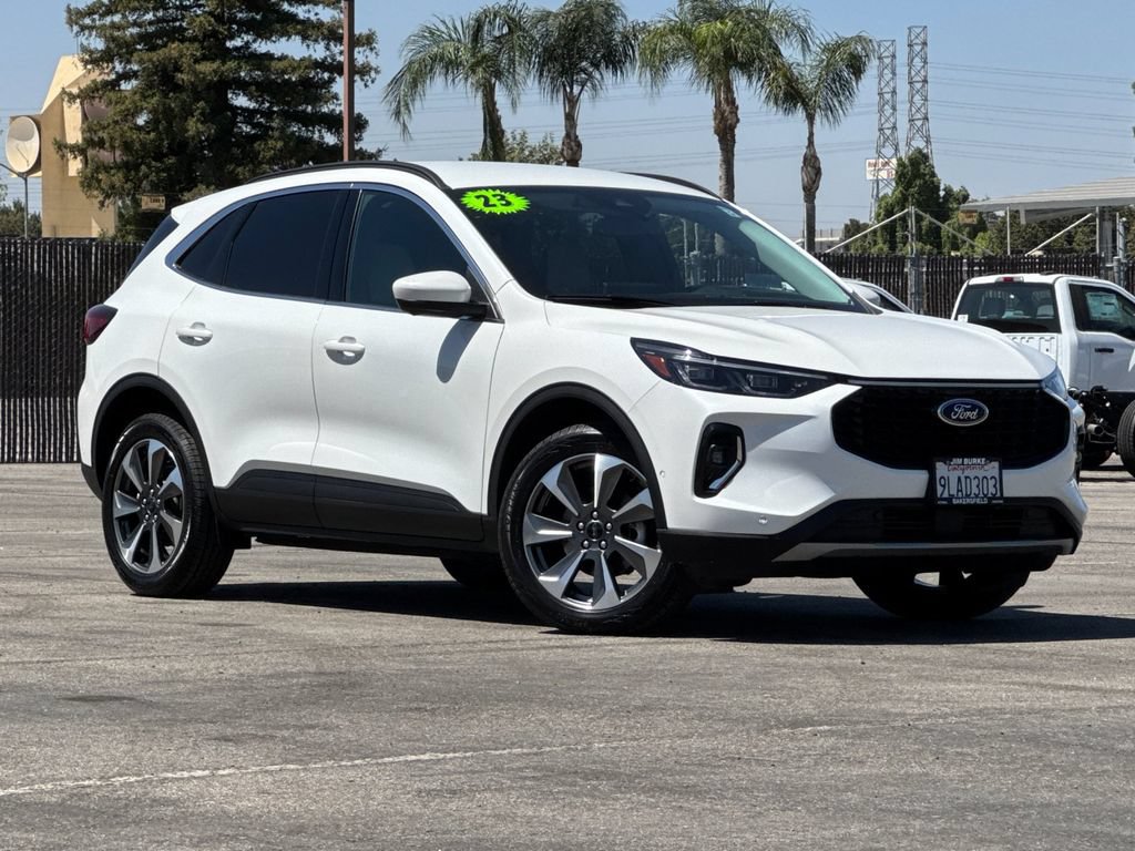 Certified 2023 Ford Escape Platinum w/ Premium Technology Package