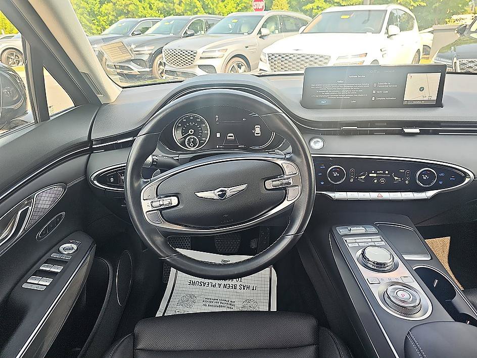 Used 2024 Genesis GV70 2.5T w/ Select Package AWD/4WD image 18