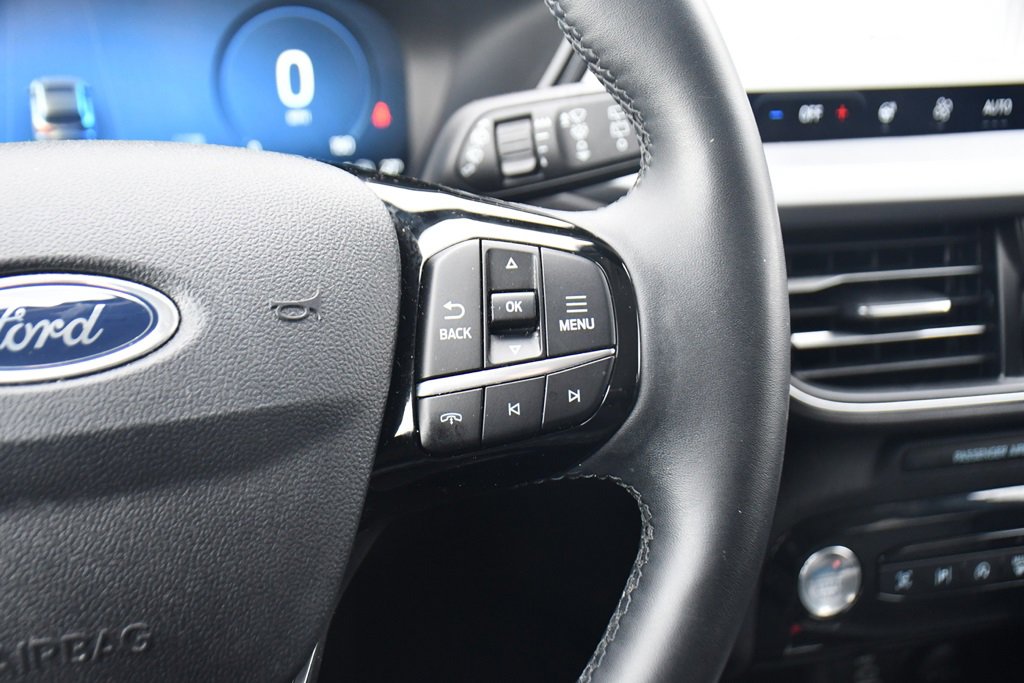 Used 2024 Ford Escape Platinum image 34