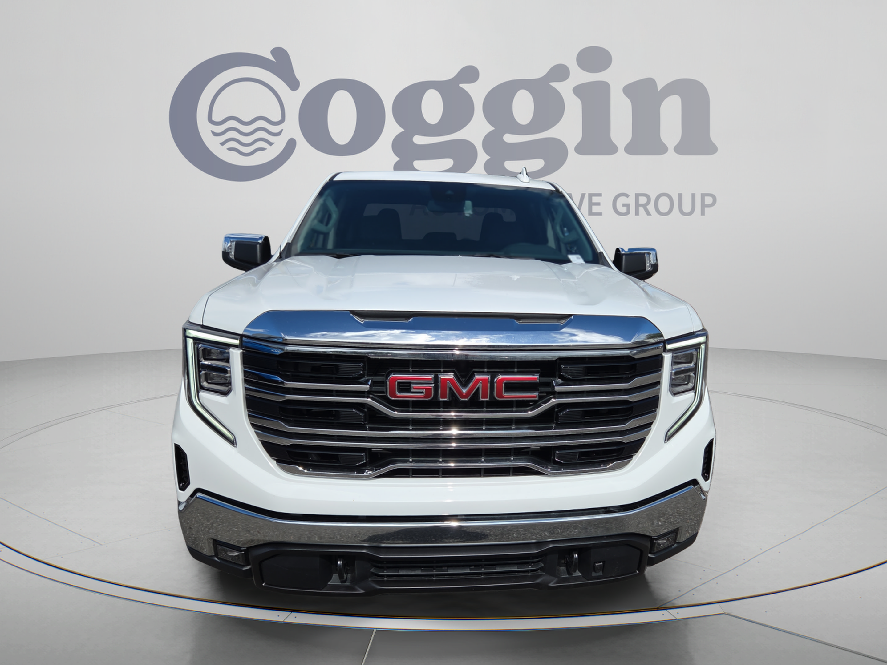 New 2026 GMC Sierra 1500 SLT AWD/4WD image 8