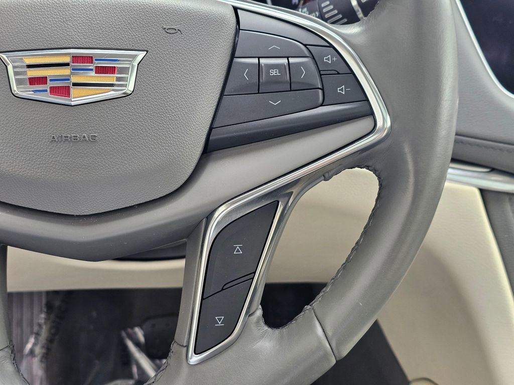 Used 2019 Cadillac XT5 Luxury image 26