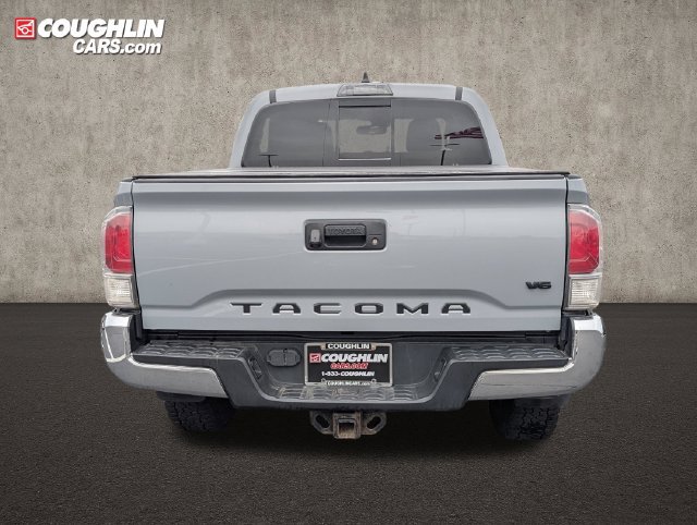Used 2020 Toyota Tacoma TRD Off-Road AWD/4WD image 6