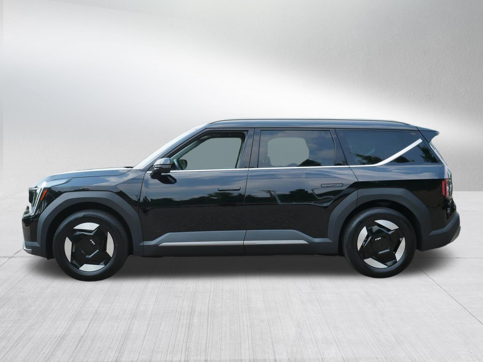 Certified 2024 Kia EV9 Wind AWD/4WD image 4