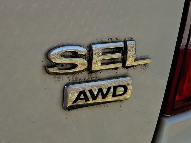 Used 2012 Ford Edge SEL image 12