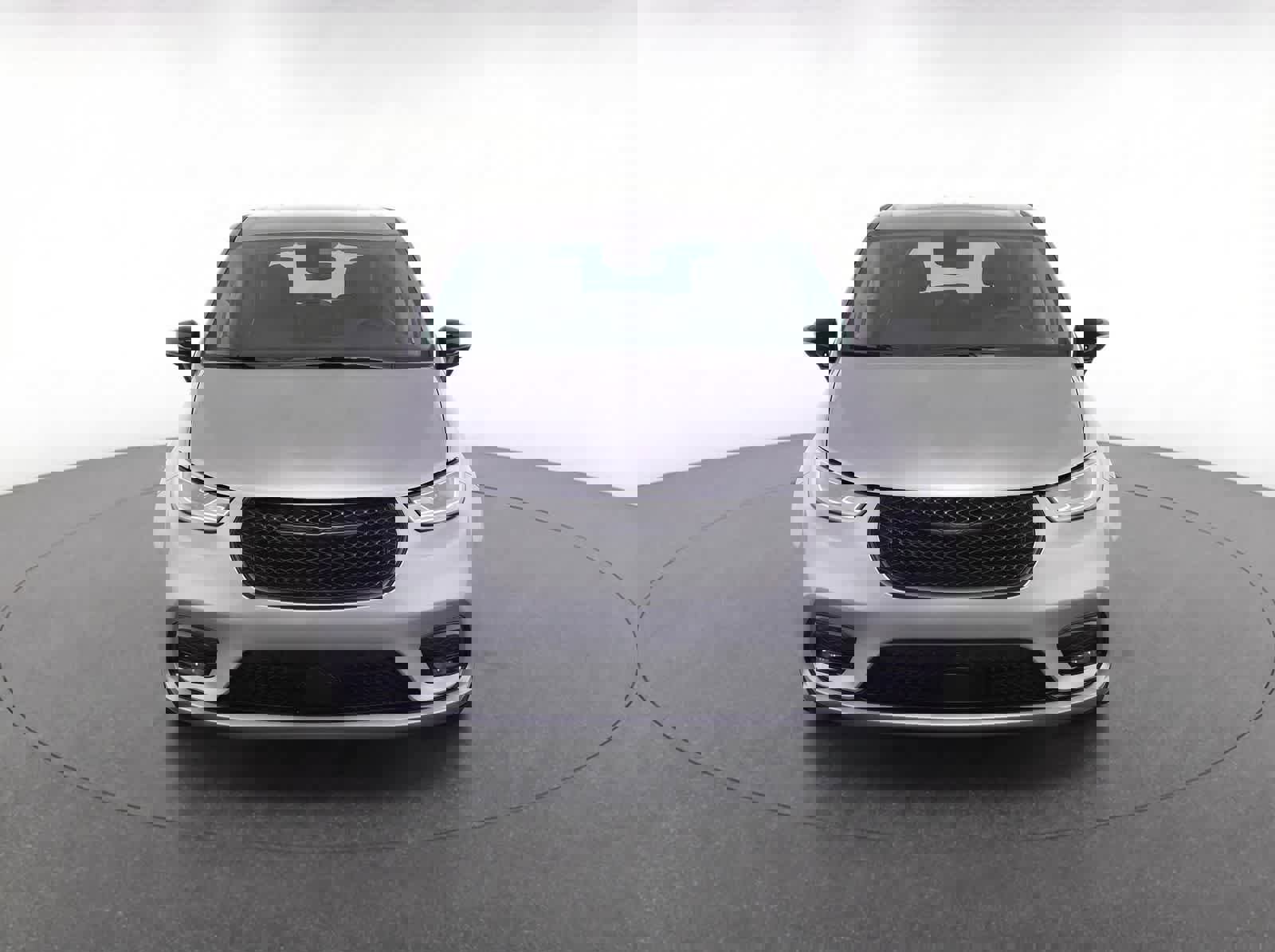 Used 2024 Chrysler Pacifica Touring-L image 5