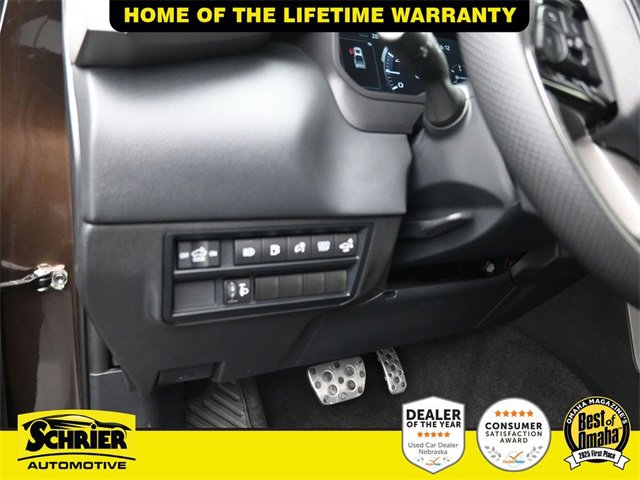 Used 2023 Toyota Tundra Limited image 14